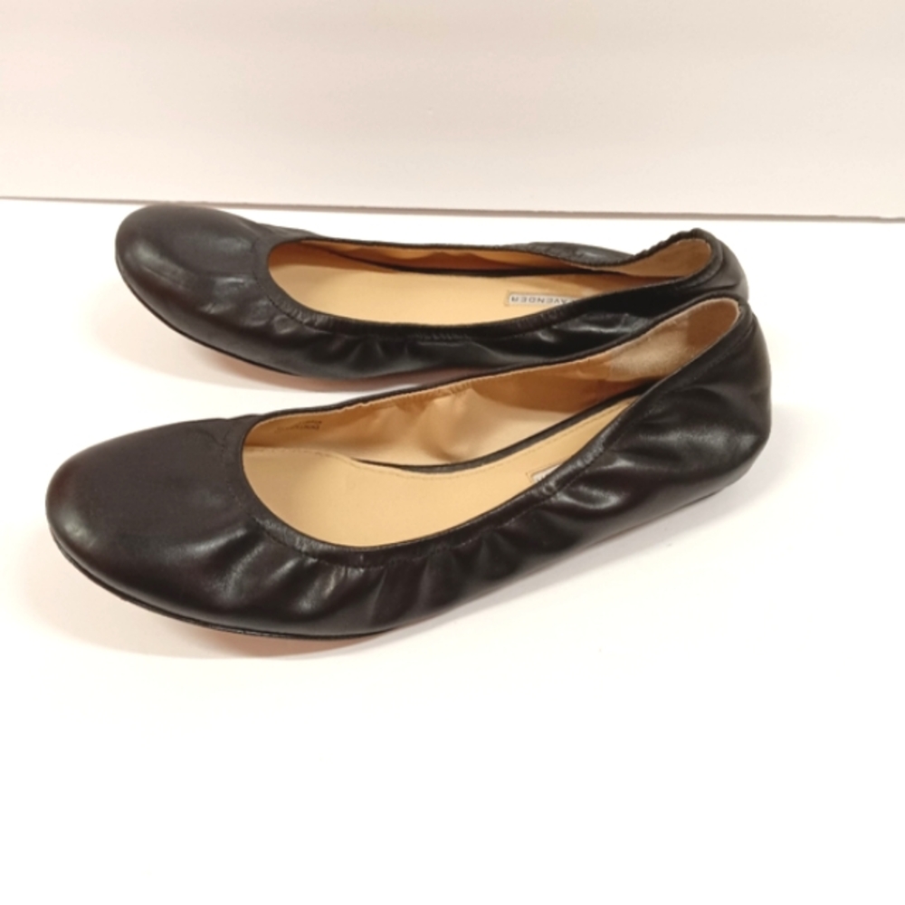 Vera Wang Lavender Lillian Black Leather Ballet Flats Size 9.5